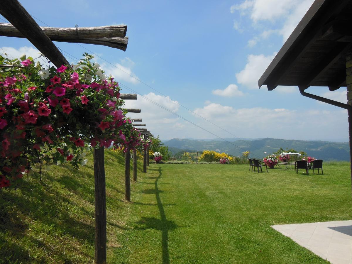 Relais Borgo Del Gallo Hotel Acqui Terme Exterior photo